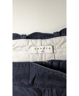 568637 Once Again, la référence de la friperie en ligne pour des achats de vêtements d'occasion sans souci et en état parfait.