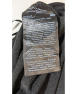 Expérience d'achat simple et satisfaisante pour cette fripe 568955 de qualité, offert par Once Again.