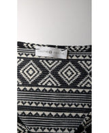 Expérience d'achat simple et satisfaisante pour cette fripe 569016 de qualité, offert par Once Again.