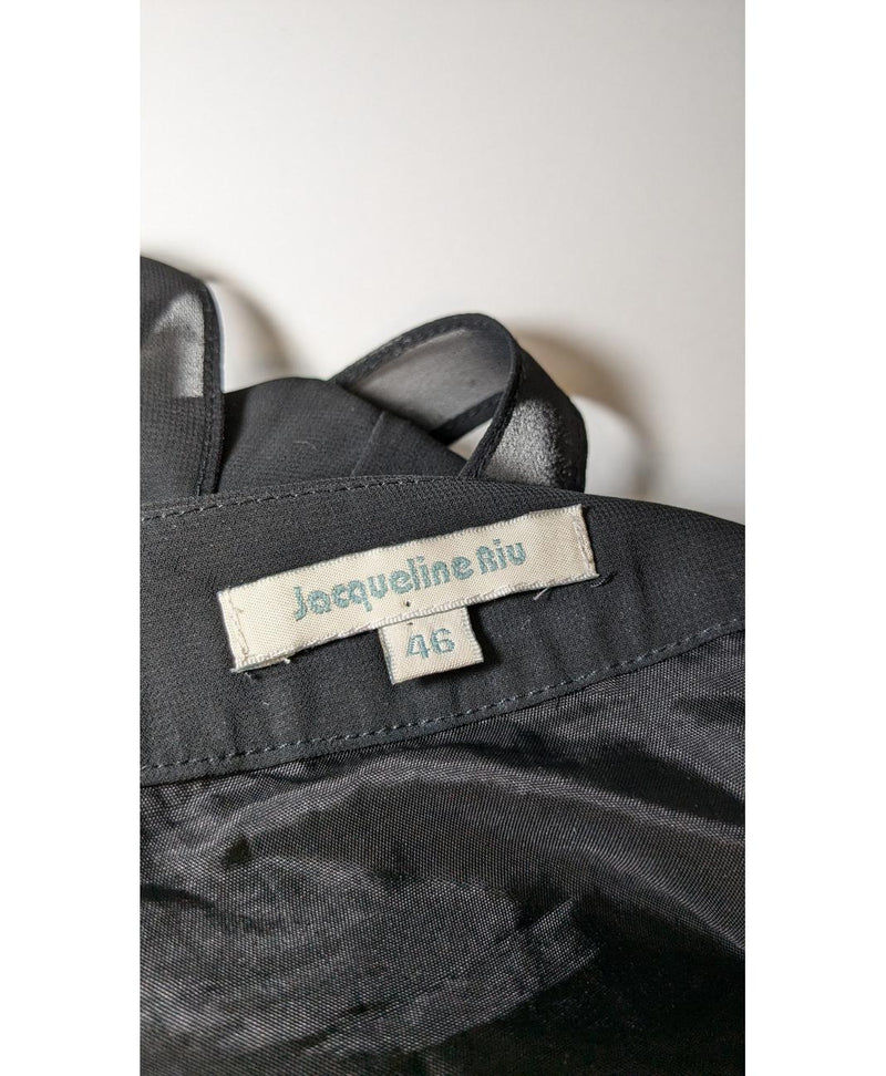 La garantie Once Again : 569059 vêtements d'occasion de marque en état irréprochable.