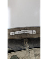 Shopping simplifié avec Once Again pour 569178 : trouvez des pièces uniques en très bon état en quelques clics.