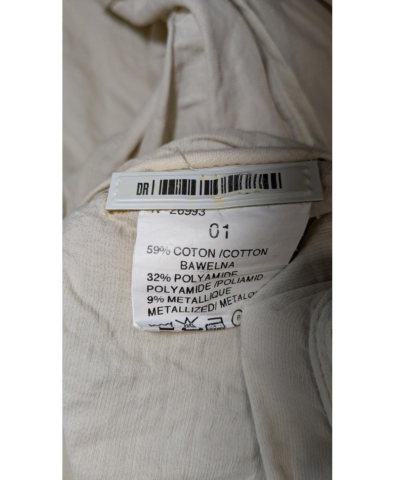 Shopping simplifié avec Once Again pour 569553 : trouvez des pièces uniques en très bon état en quelques clics.