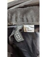 Le choix intelligent pour la mode durable, cette pièce 569704 Once Again allie parfait état et prix abordable.