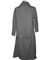 569824 Once Again, la référence de la friperie en ligne pour des achats de vêtements d'occasion sans souci et en état parfait.