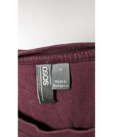 569961 Once Again, la référence de la friperie en ligne pour des achats de vêtements d'occasion sans souci et en état parfait.