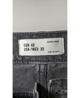 569968 Once Again, la référence de la friperie en ligne pour des achats de vêtements d'occasion sans souci et en état parfait.