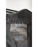 Expérience d'achat simple et satisfaisante pour cette fripe 570244 de qualité, offert par Once Again.