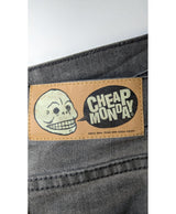 Le choix intelligent pour la mode durable, cette pièce 570516 Once Again allie parfait état et prix abordable.