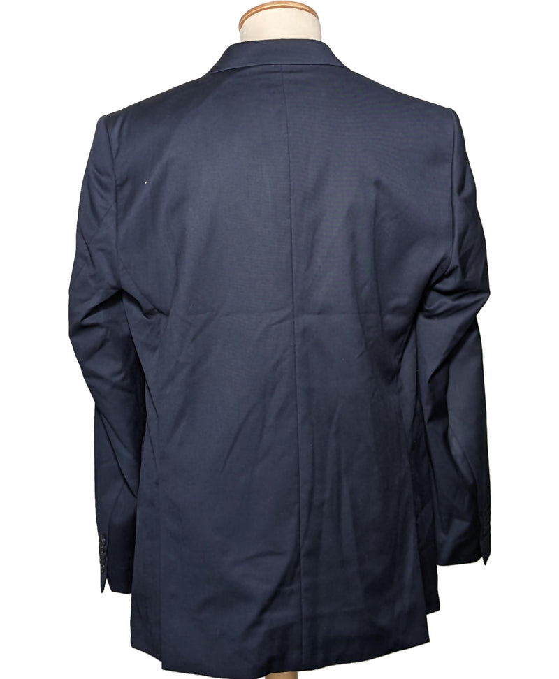 La garantie Once Again : 570517 vêtements d'occasion de marque en état irréprochable.