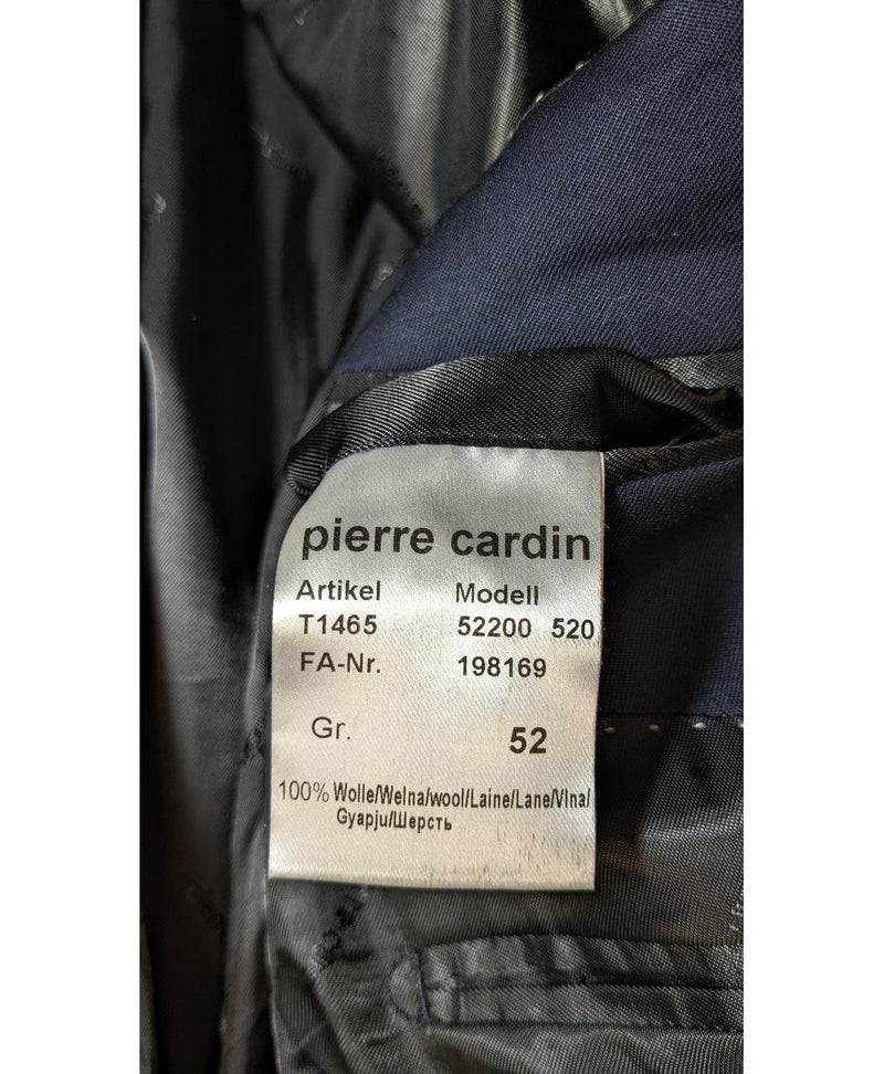 Expérience d'achat simple et satisfaisante pour cette fripe 570517 de qualité, offert par Once Again.