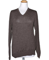 La garantie Once Again : 570548 vêtements d'occasion de marque en état irréprochable.
