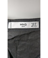 La garantie Once Again : 570551 vêtements d'occasion de marque en état irréprochable.