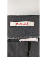 571062 Once Again, la référence de la friperie en ligne pour des achats de vêtements d'occasion sans souci et en état parfait.