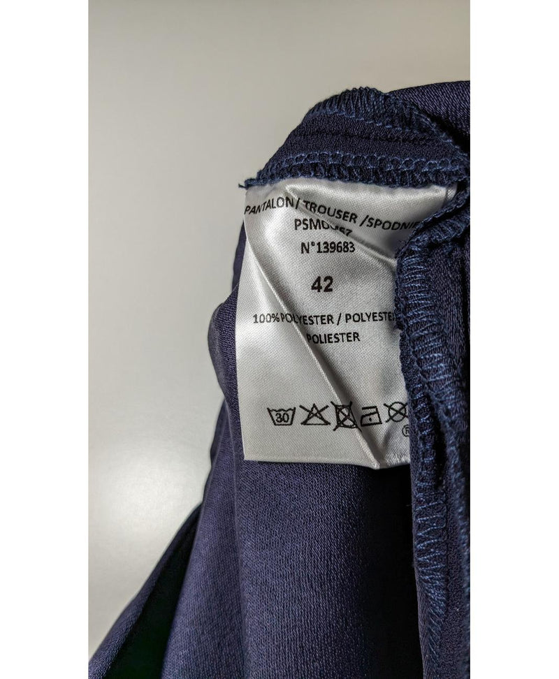 Shopping simplifié avec Once Again pour 571229 : trouvez des pièces uniques en très bon état en quelques clics.