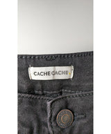 571234 Once Again, la référence de la friperie en ligne pour des achats de vêtements d'occasion sans souci et en état parfait.