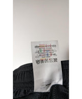 Expérience d'achat simple et satisfaisante pour cette fripe 571283 de qualité, offert par Once Again.