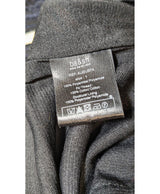 571577 Once Again, la référence de la friperie en ligne pour des achats de vêtements d'occasion sans souci et en état parfait.