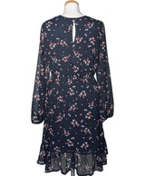 Le choix intelligent pour la mode durable, cette pièce 571603 Once Again allie parfait état et prix abordable.