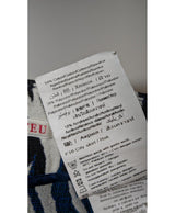 Expérience d'achat simple et satisfaisante pour cette fripe 571634 de qualité, offert par Once Again.