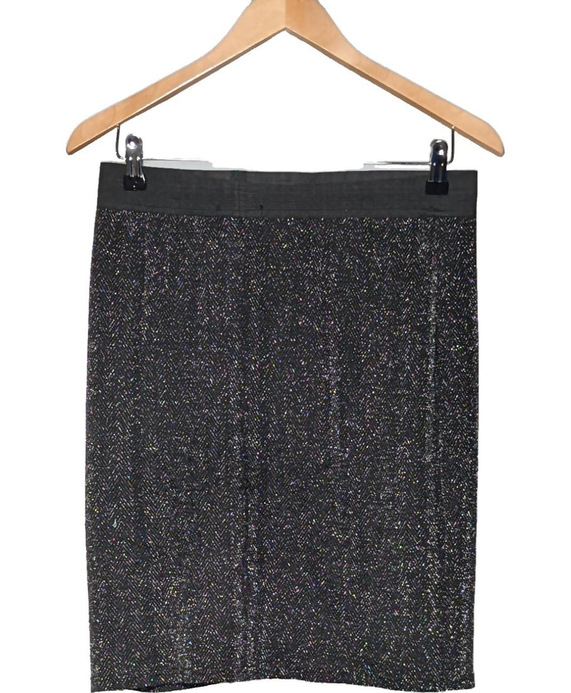 Expérience d'achat simple et satisfaisante pour cette fripe 571734 de qualité, offert par Once Again.