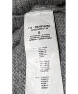 571802 Once Again, la référence de la friperie en ligne pour des achats de vêtements d'occasion sans souci et en état parfait.