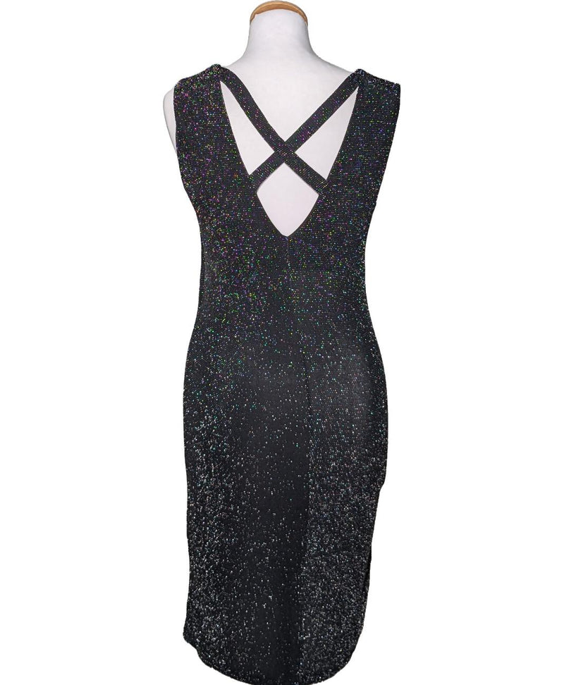 Expérience d'achat simple et satisfaisante pour cette fripe 572181 de qualité, offert par Once Again.