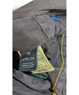 Le choix intelligent pour la mode durable, cette pièce 572195 Once Again allie parfait état et prix abordable.