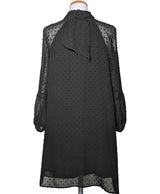 572271 Once Again, la référence de la friperie en ligne pour des achats de vêtements d'occasion sans souci et en état parfait.