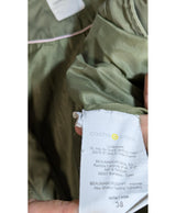 Expérience d'achat simple et satisfaisante pour cette fripe 572303 de qualité, offert par Once Again.