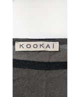 Le choix intelligent pour la mode durable, cette pièce 572404 Once Again allie parfait état et prix abordable.