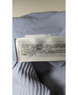 Expérience d'achat simple et satisfaisante pour cette fripe 572568 de qualité, offert par Once Again.