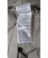 572573 Once Again, la référence de la friperie en ligne pour des achats de vêtements d'occasion sans souci et en état parfait.