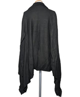 572606 Once Again, la référence de la friperie en ligne pour des achats de vêtements d'occasion sans souci et en état parfait.