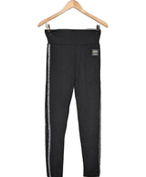 La garantie Once Again : 572649 vêtements d'occasion de marque en état irréprochable.