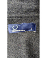 La garantie Once Again : 572839 vêtements d'occasion de marque en état irréprochable.