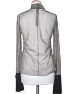 Le choix intelligent pour la mode durable, cette pièce 572855 Once Again allie parfait état et prix abordable.