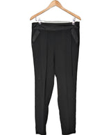 Expérience d'achat simple et satisfaisante pour cette fripe 572879 de qualité, offert par Once Again.