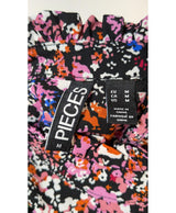Le choix intelligent pour la mode durable, cette pièce 572898 Once Again allie parfait état et prix abordable.
