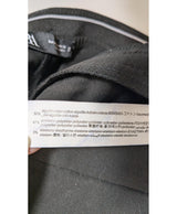 572953 Once Again, la référence de la friperie en ligne pour des achats de vêtements d'occasion sans souci et en état parfait.