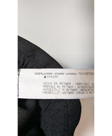 La garantie Once Again : 572969 vêtements d'occasion de marque en état irréprochable.