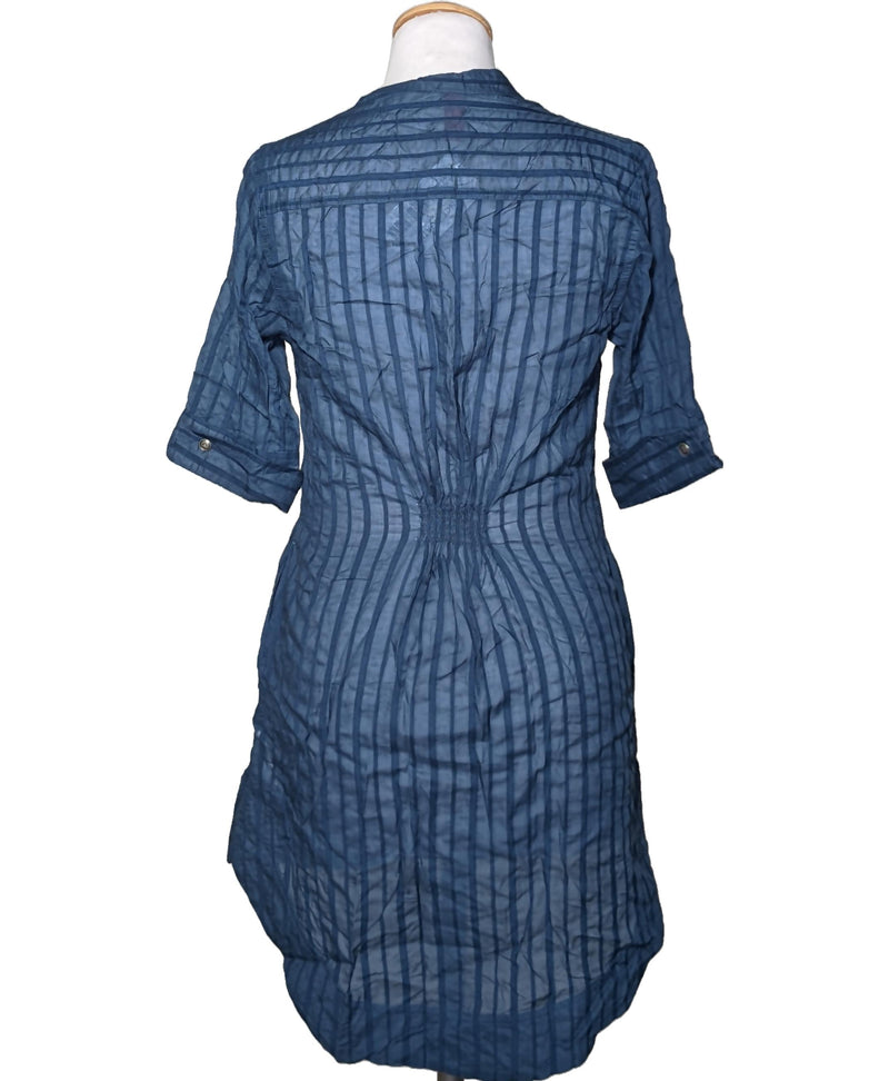 Expérience d'achat simple et satisfaisante pour cette fripe 573005 de qualité, offert par Once Again.