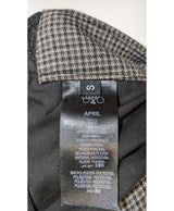 La garantie Once Again : 573104 vêtements d'occasion de marque en état irréprochable.