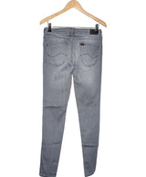 La garantie Once Again : 573160 vêtements d'occasion de marque en état irréprochable.