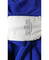 573233 Once Again, la référence de la friperie en ligne pour des achats de vêtements d'occasion sans souci et en état parfait.