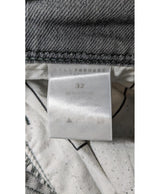 La garantie Once Again : 573269 vêtements d'occasion de marque en état irréprochable.