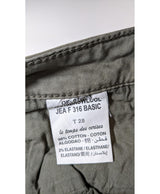 La garantie Once Again : 573275 vêtements d'occasion de marque en état irréprochable.