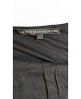 Expérience d'achat simple et satisfaisante pour cette fripe 573492 de qualité, offert par Once Again.