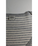 Expérience d'achat simple et satisfaisante pour cette fripe 573514 de qualité, offert par Once Again.