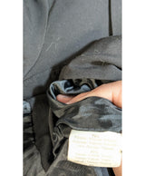Élégance responsable avec cette pièce vintage 573539 en parfait état, sélectionnée par Once Again.