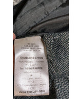 Expérience d'achat simple et satisfaisante pour cette fripe 573593 de qualité, offert par Once Again.